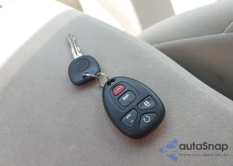 2008 Buick Lacrosse Cx из США, поврежденный, VIN 2G4WC582881185379